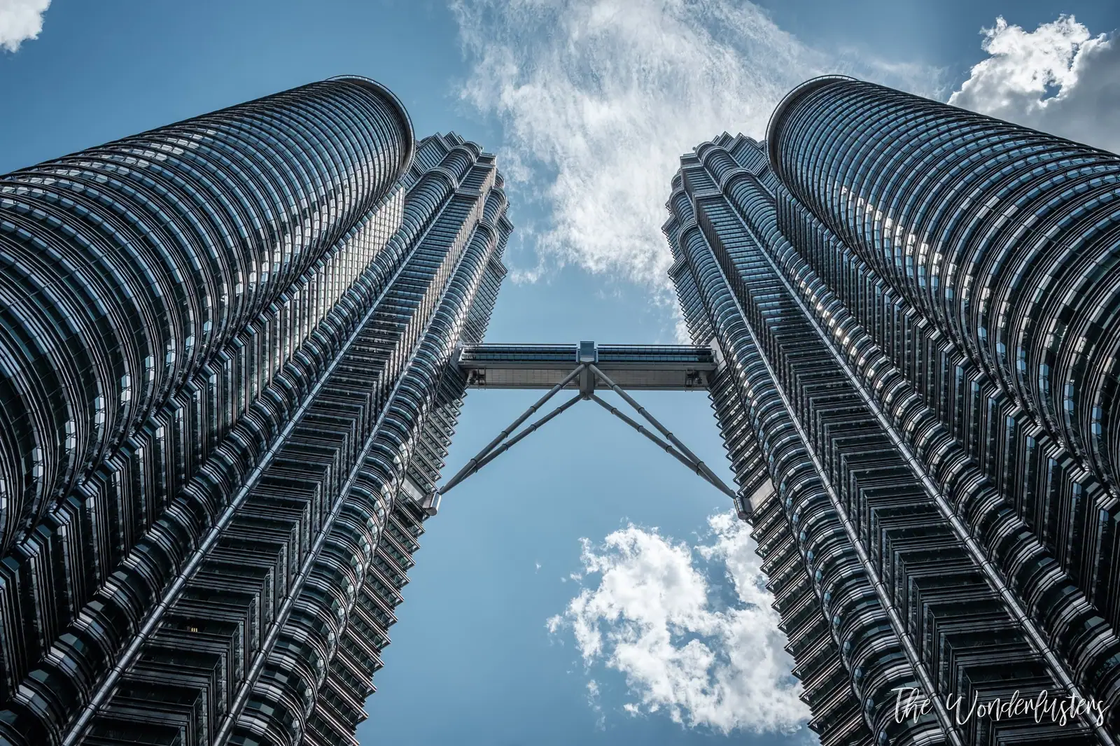 4 Places to Visit in Malaysia: Itinerary, Food and Budget