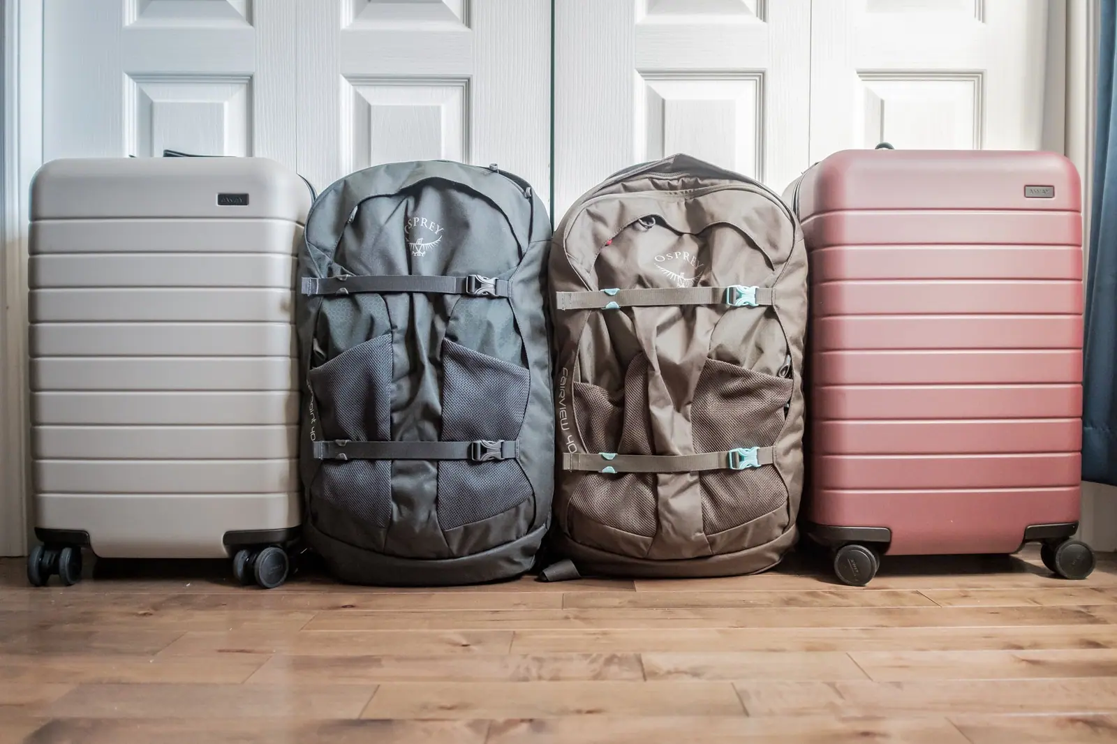 34 articles essentiels pour voyager léger en tour du monde (édition 2020)